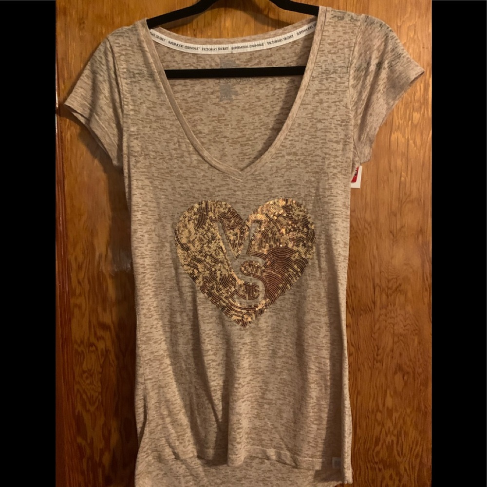 VS SuperModel Essentials tee